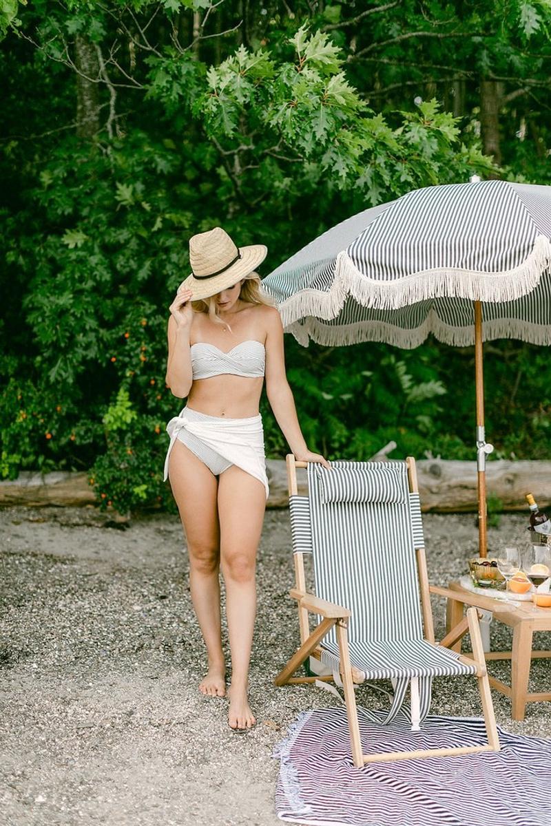 Top Beach Reads for Summer: Transform Your Mind, Body & Soul ️