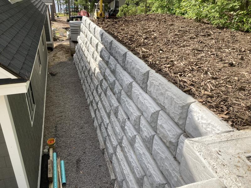 Custom landscape stone wall, Cumberland County
